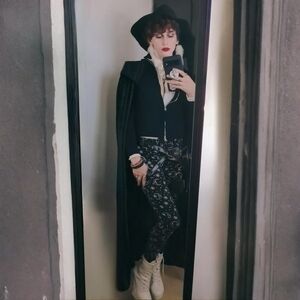 Meet your Posher, Schuyler